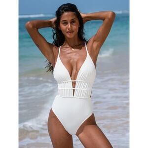 Berlook White Textured Plunge One-Piece Swimsuit NWT‎ size large